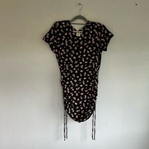 Victoria’s Secret pink T-shirt, dress size large